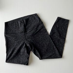 Lululemon printed 28" legging